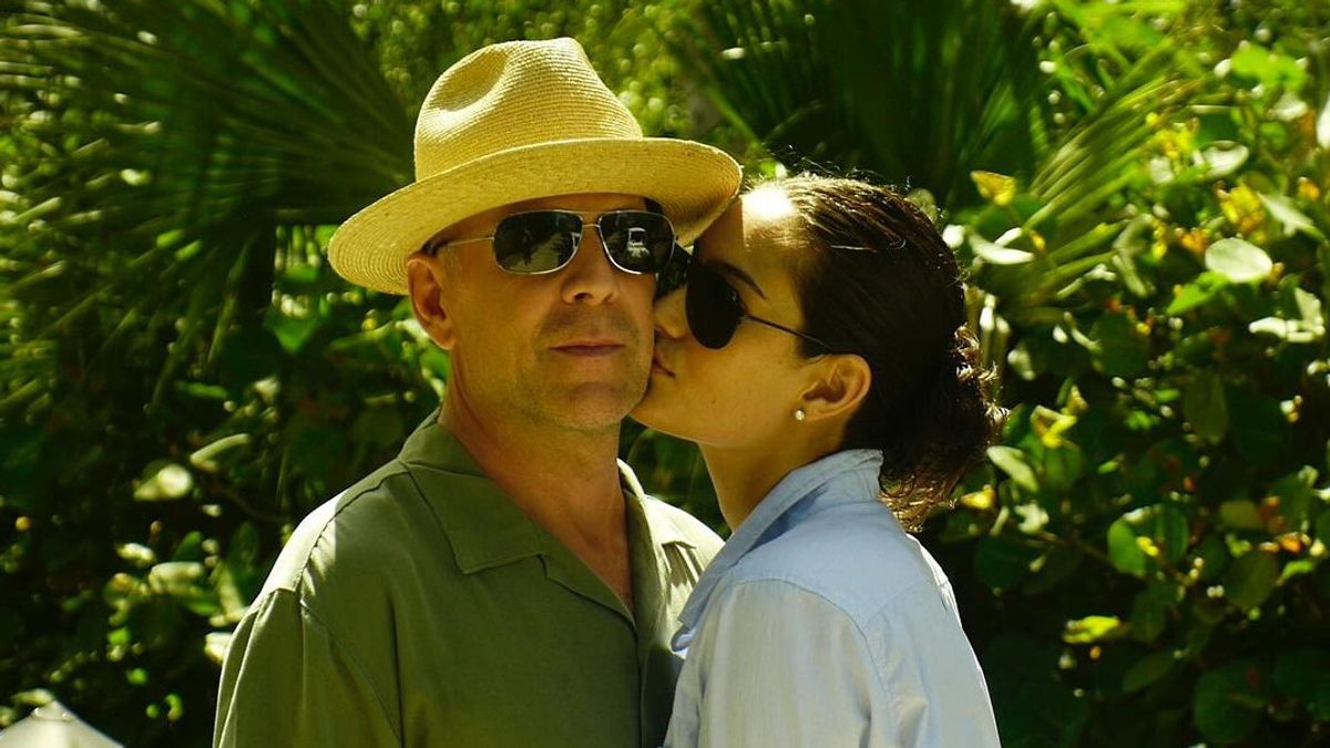 Mesti Bruce Willis Demensia, Emma Heming Setia Ucapkan Hari Jadi Pernikahan ke-16