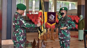 General Andika Perkasa Leads The Certificate Of Four Army Officers And Reports Of The 18th Rank Advancement Corps Of The Indonesian Armed Forces