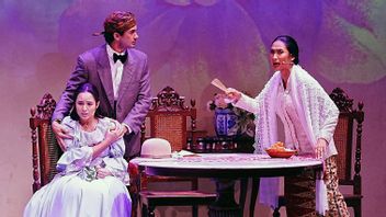 The Performance Of The Closing Flower Of The Century, The Refreshment Of The Script In The Circular Of Love
