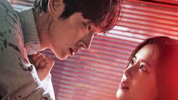 The Intrigue Of Lee Joon Gi And Moon Chae Won In The Flower Of Evil