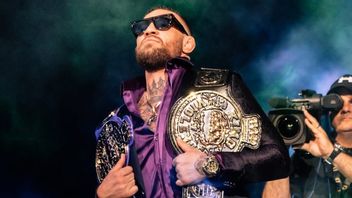 McGregor Disanksi Larangan Bertanding Selama 18 Bulan