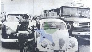 Ide Kontroversial Ali Sadikin: Proyek Tempat Parkir di Atas Sungai Ciliwung