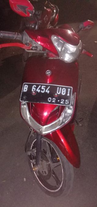 涉嫌偷摩托车，Cilincing Jakut的青少年被警方逮捕