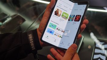 三星Galaxy折叠2，准备在2020年年中打入智能手机市场