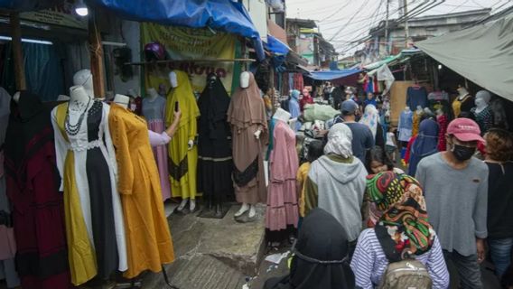 مع اقتراب العيد، تم تطعيم 30 ألف تاجر في سوق تاناه أبانغ ضد COVID-19