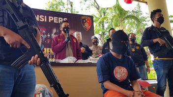 Kencan Manis Berujung Petaka di D'Paragon Semarang, Raras Kurnia Dicekik <i>Berondong</i> 17 Tahun Kenalannya di Medsos