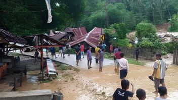 中苏拉威西省Buol Regency的洪水和山体滑坡的受害者需要后勤援助