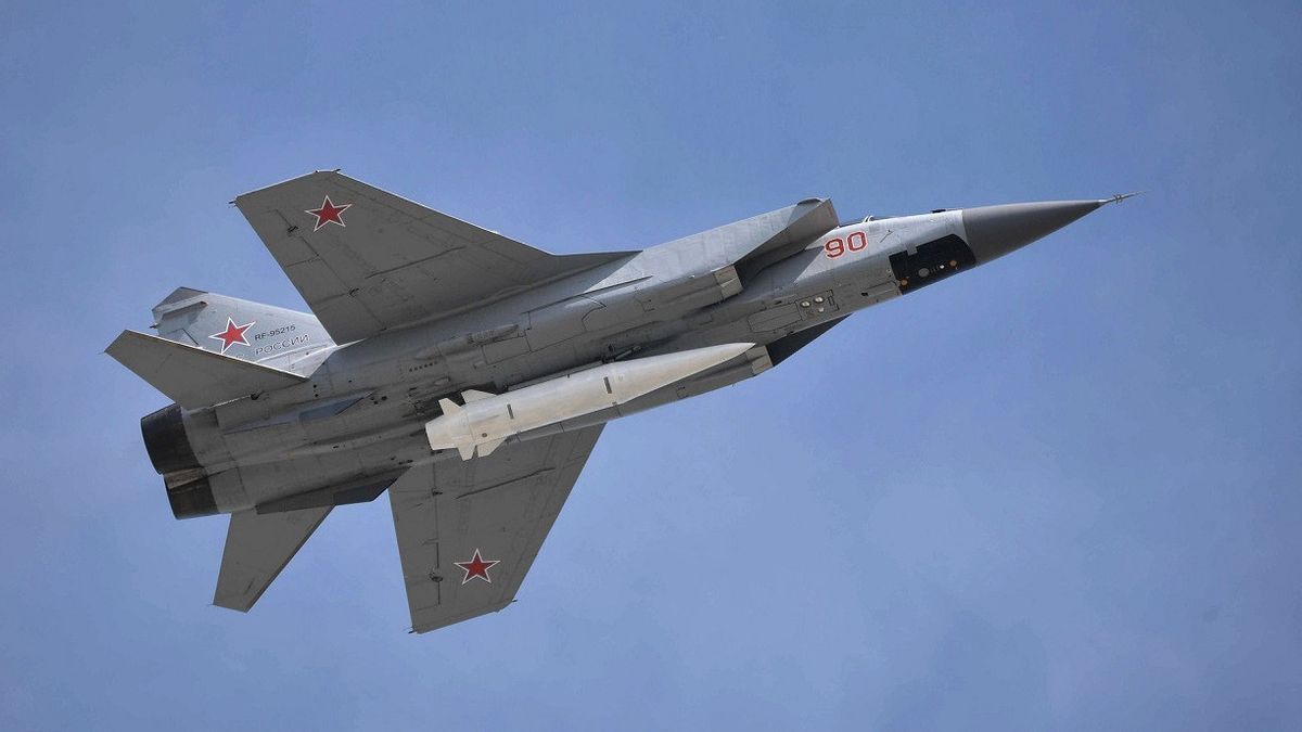 Presiden Putin Perintahkan Jet Tempur MiG-31 dengan Rudal Kinzhal Lakukan Patroli Permanen di Laut Hitam