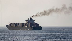 巴基斯坦要求美国和伊朗进行调解，中国反对霍尔木兹海峡问题持续