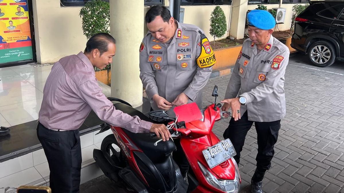 Jual Honda Beat Milik Teman, Pemuda di Warakas Sembunyi di Plafon Rumah
