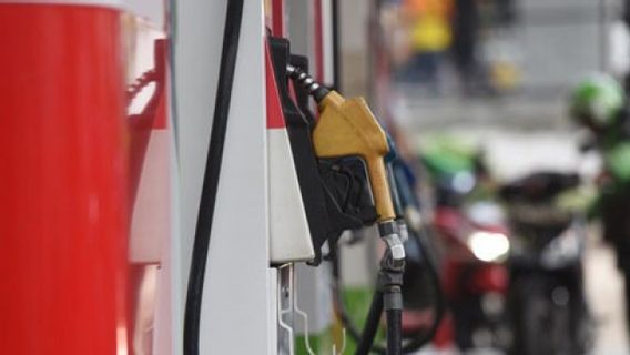 اتجاه أسعار النفط لا يزال يرتفع لكن تعديل أسعار الوقود لم يتقرر بعد ، رجال الوزير عارفين: ما زلنا نواصل مراقبة