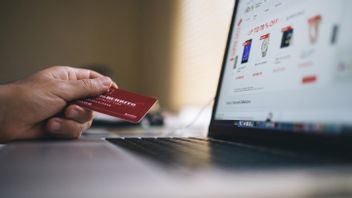 Asosiasi E-commerce Tegaskan Tidak Kasih Ruang untuk Penjualan Barang Palsu