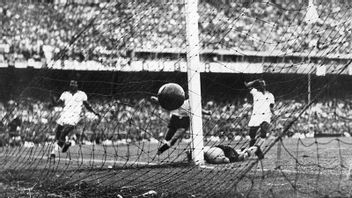 Brazil's National Team Disappointed For Failing At The 1950 World Cup