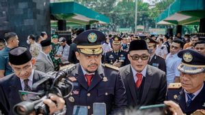 Beda dari Daerah yang Lain, Bobby Nasution Subsidi Ongkos Warga Medan Khusus untuk 1.000 Angkot