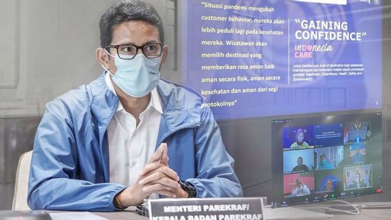 Sandiaga Uno Apprécie L’industrie Pour Aider à Répondre à La Demande D’oxygène Médical Rare