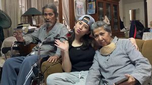Momen-momen Terakhir Adhisty Zara bersama Sang Kakek, Acil Bimbo di Hari Ulang Tahun