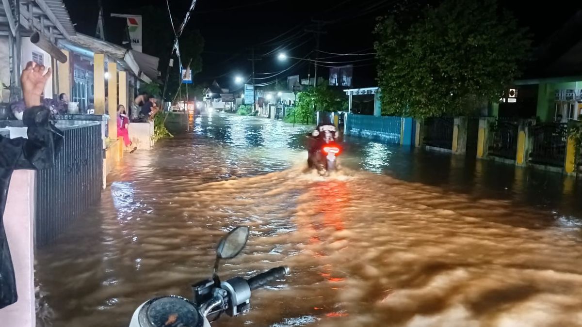 ina : les dernières informations sur les inondations de Bali : 18 morts et 163 emportés