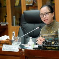 Hari Pendidikan Nasional 2026, Komisi X DPR Tolak Penghapusan Prodi Keguruan