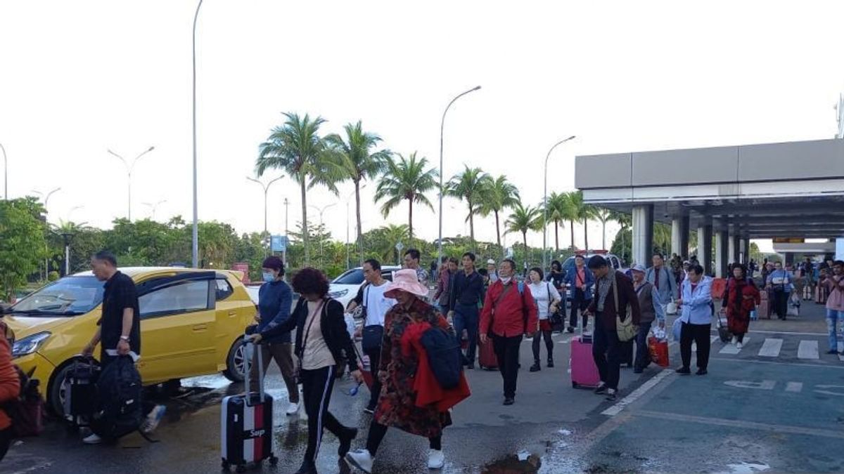 Perdana Kunming  Batam Flight Opened, Bring 133 Passengers From China