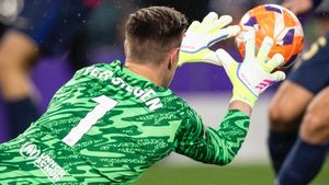 Tolak Monaco, Ter Stegen Tetap Ingin Hengkang dari Barcelona