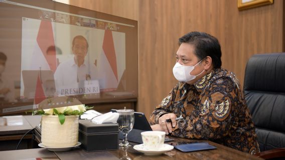 Coordinating Minister For The Economy Airlangga Hartarto Explains The Government's Efforts To Control Omicron