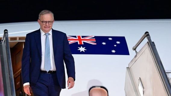 オーストラリアのアルバネゼ首相、ジャカルタに到着、明日、宮殿でプブラブと会う