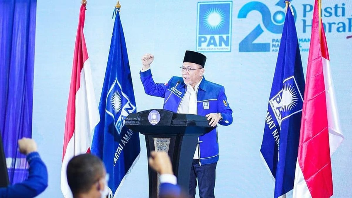 N’a Pas Reçu D’allocation Du Cabinet Après Avoir Rejoint La Coalition, Jokowi Invite Le Président Du PAN à Se Rencontrer à Nouveau