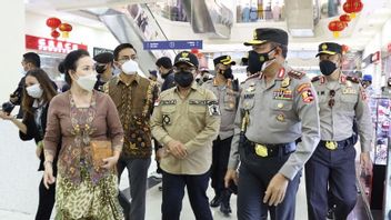 Head of the National Police's Security Maintenance Agency Checks Handling Of COVID-19 In Malang City