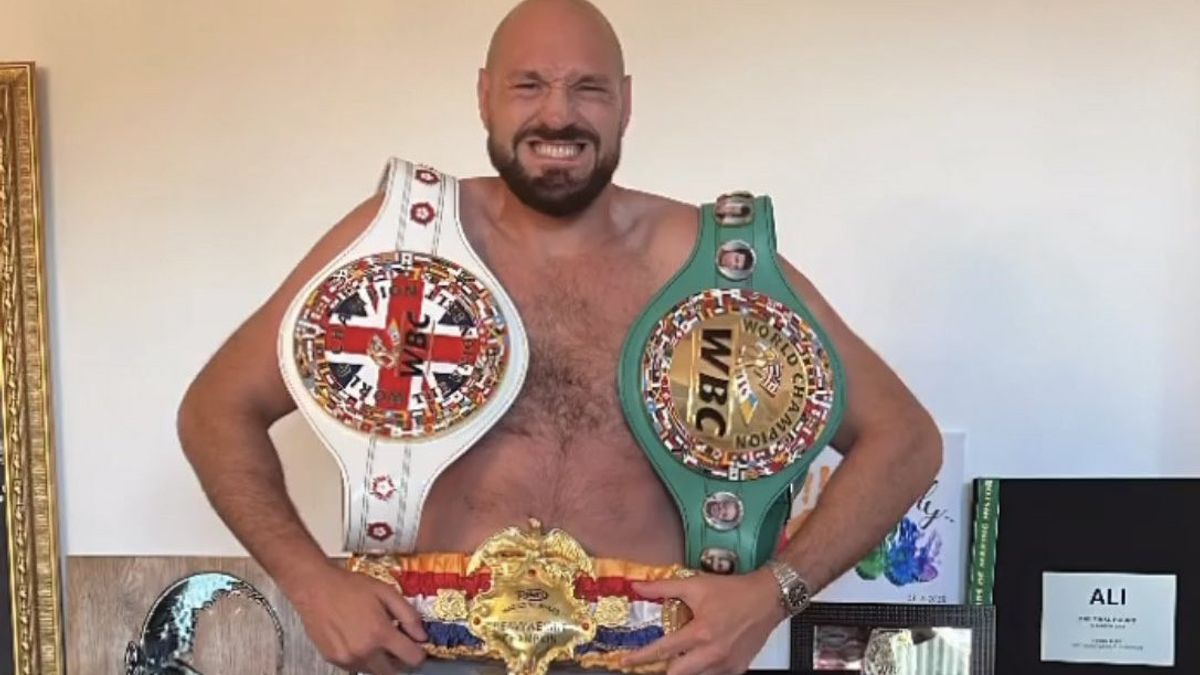 Plin-plan! 3 Hari Usai Umumkan <i>Comeback</i>, Tyson Fury Pensiun