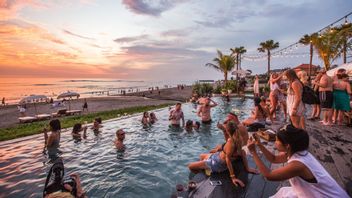 バリ島のホテル:観光産業スティル・メギャップ・メギャップ