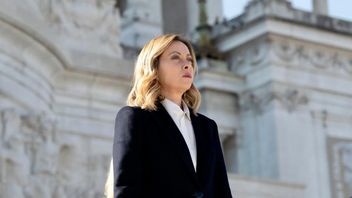 رئيس الوزراء الإيطالي يهنئ بيتر ماجري على فوزه في الانتخابات الهنغارية، ويعتبر المعارضة 