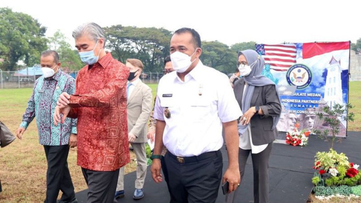 US Ambassador Praises Handling COVID-19 In Medan, North Sumatra