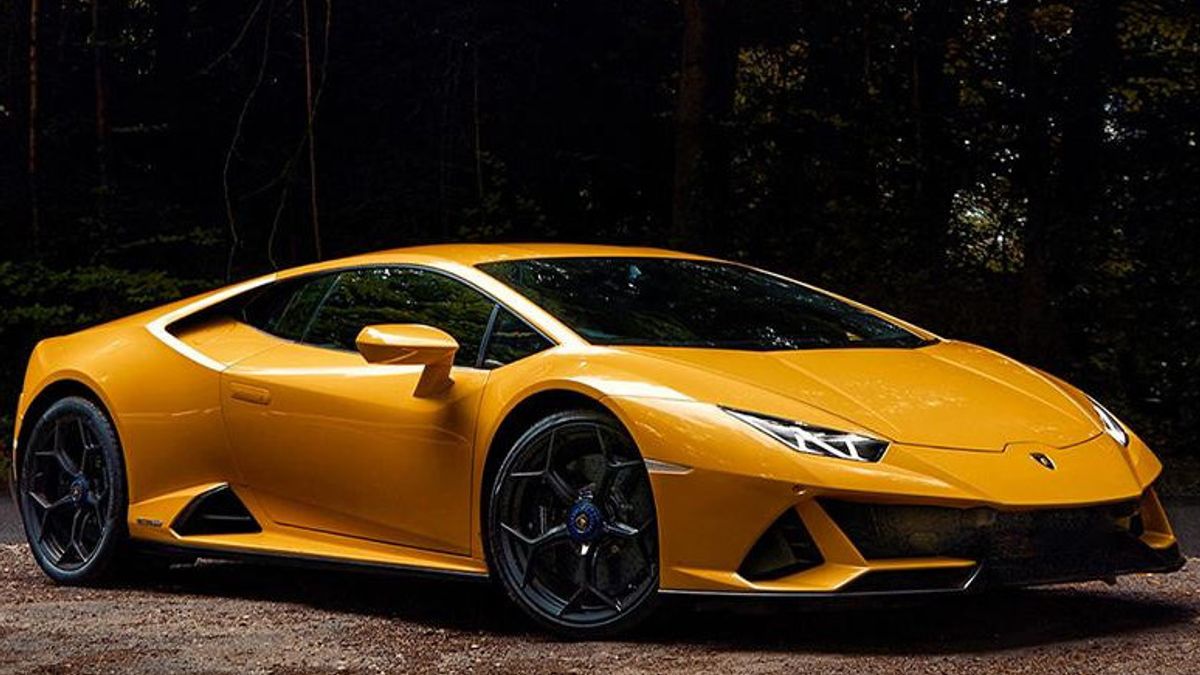 This Lamborghini Luxury Car Was Stolen For Two Years, Found Thanks To ChatGPT