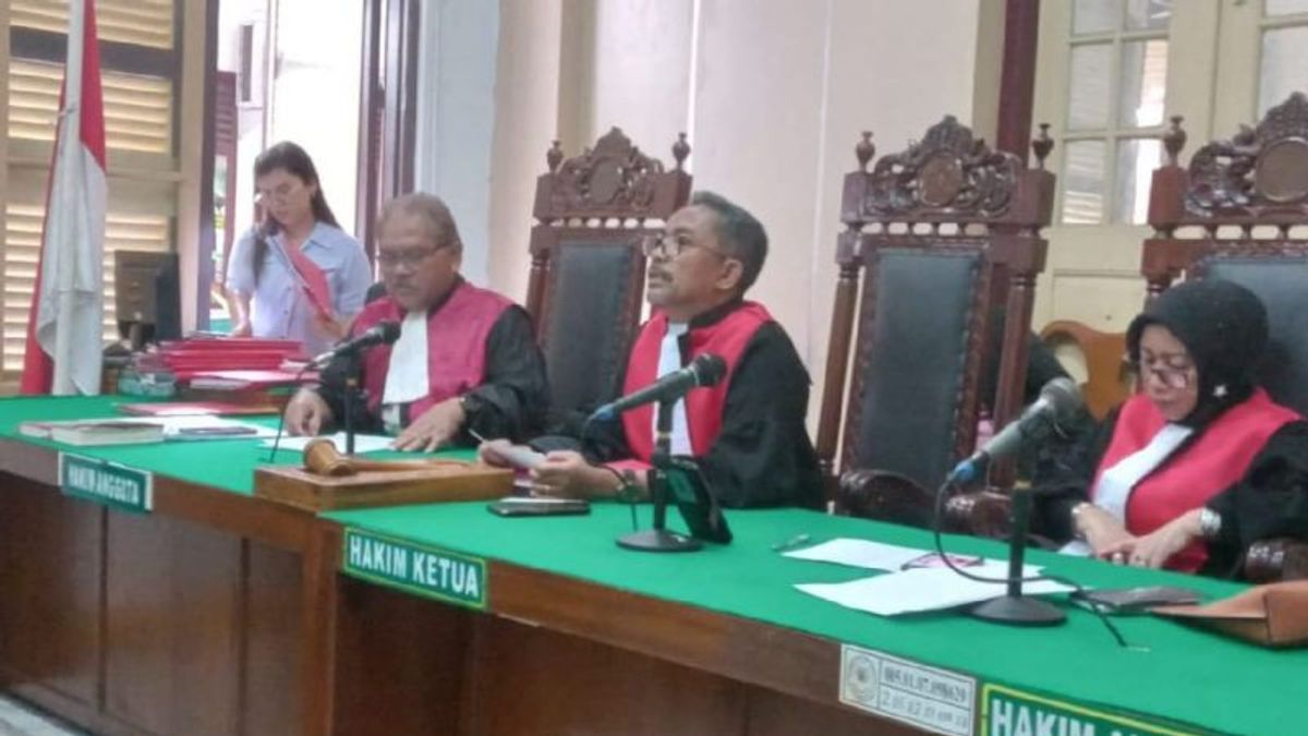 Medan District Court Judge Sentenced To Life Courier 140 Kilograms Of Marijuana