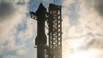 第6回宇宙船テストタイトル、スペースXは土壇場でブースター着陸を変更する