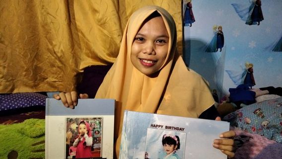 Cerita Istri Sapri Pantun Merasa Didatangi Almarhum Saat Melahirkan