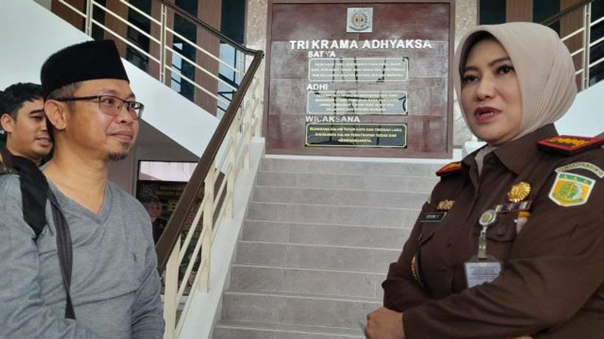 One Year Fleeing, AGO Arrests Fugitive Members Of The Central Sulawesi DPRD