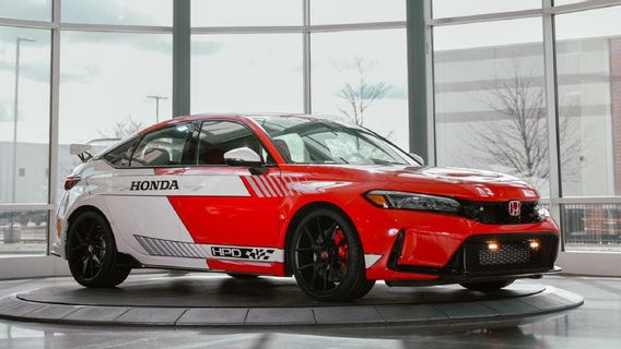 Bakal Jadi <i>Safety Car</i> Ajang Balap Indycar, Honda Civic Type R <i>Upgrade</i> Pengereman