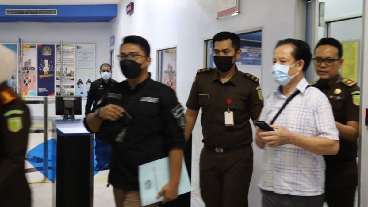 Riau Archipelago Prosecutor's Office Arrests Singaporean Fugitive by Interpol and DPO of North Jakarta Prosecutor's Office