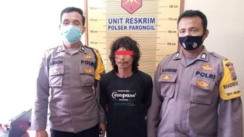 رجل في شمال سومطرة كاد أن يطعن حتى الموت على يد شقيقه بسكين، واعتقلته الشرطة