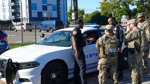 Pejabat Patroli Perbatasan AS Dipanggil Hakim karena Tembakkan Gas Air Mata ke Demonstran