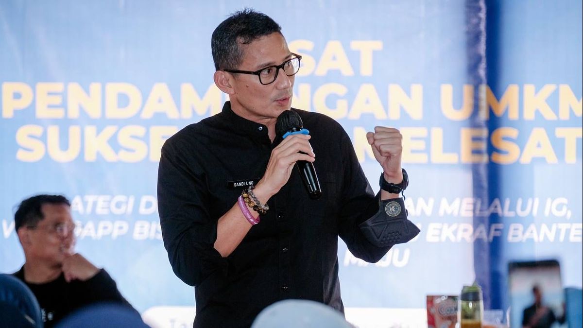 Sandiaga invite les entrepreneurs à « payer » une taxe sur le divertissement: Afin d’atteindre l’or indonésien 2045