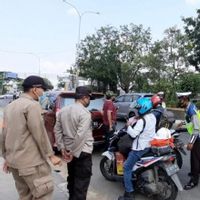 200 Pemudik di Jalur Pantura Bekasi Diperiksa Petugas Gabungan