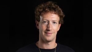 Mark Zuckerberg: Orang yang Tidak Pakai Kacamata AI Akan Rugi