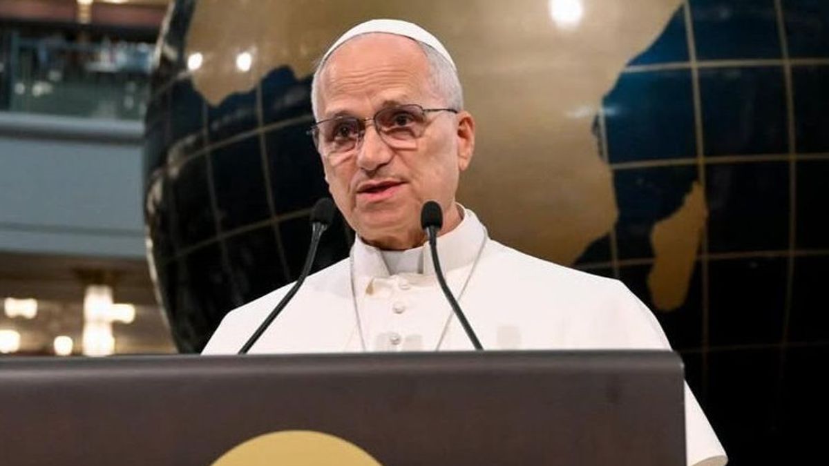 ローマ教皇レオの初イースターは中東戦争に覆われた