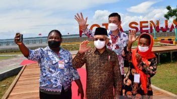 Nge-Vlog Bersama Wapres Ma'ruf Amin di Pantai Jokowi-Iriana Kaimana, Pemilik Warung Minta Majelis Taklim Diperhatikan