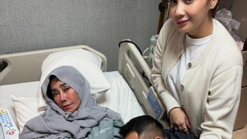 Bagarin sur une intervention chirurgicale à Singapour, Raffi Ahmad demande des prières pour la guérison de sa mère