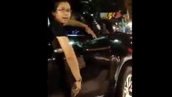The Viral Story Of A Fortuner Driver Holds A Gun, In A Short Time Of Being Arrested By The Police