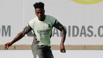 Vinicius Akhirnya Meminta Maaf kepada Suporter Real Madrid setelah Reaksinya di El Clasico