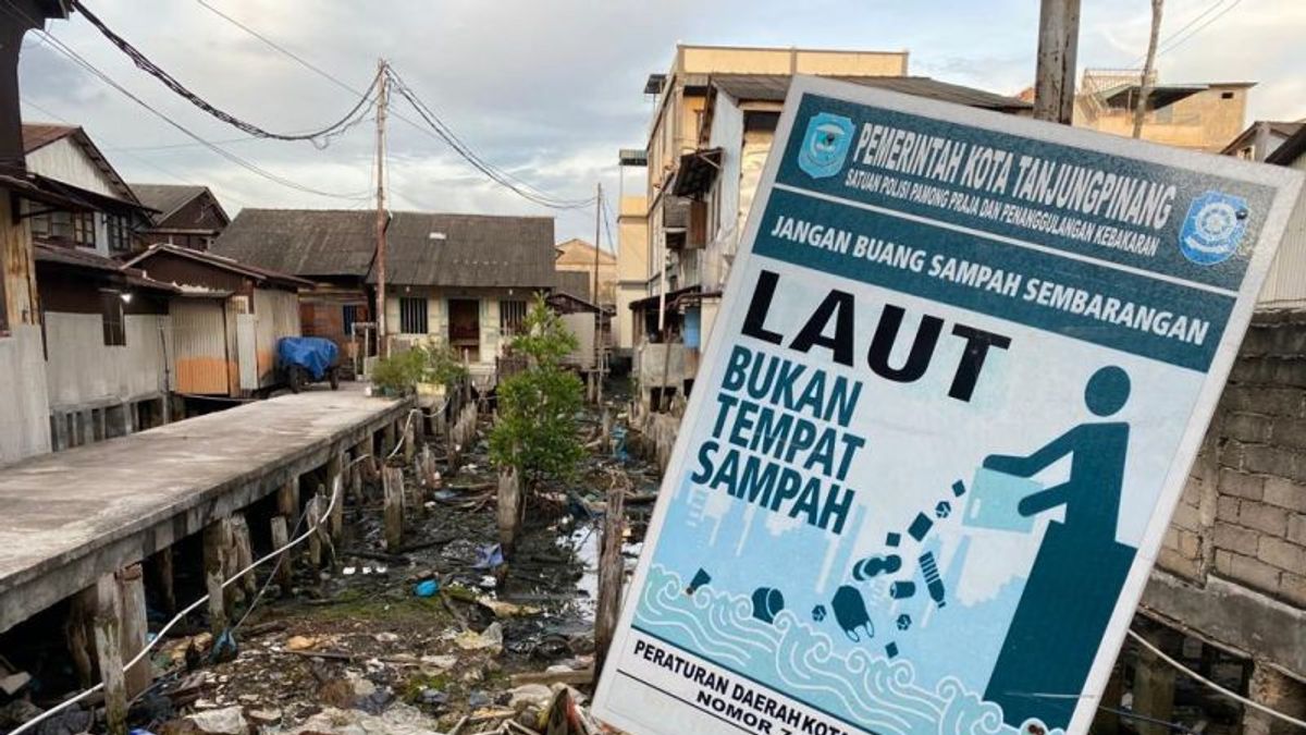 1 Ton Every Day, Tanjungpinang City Government Invites Residents To Handle Coastal Waste